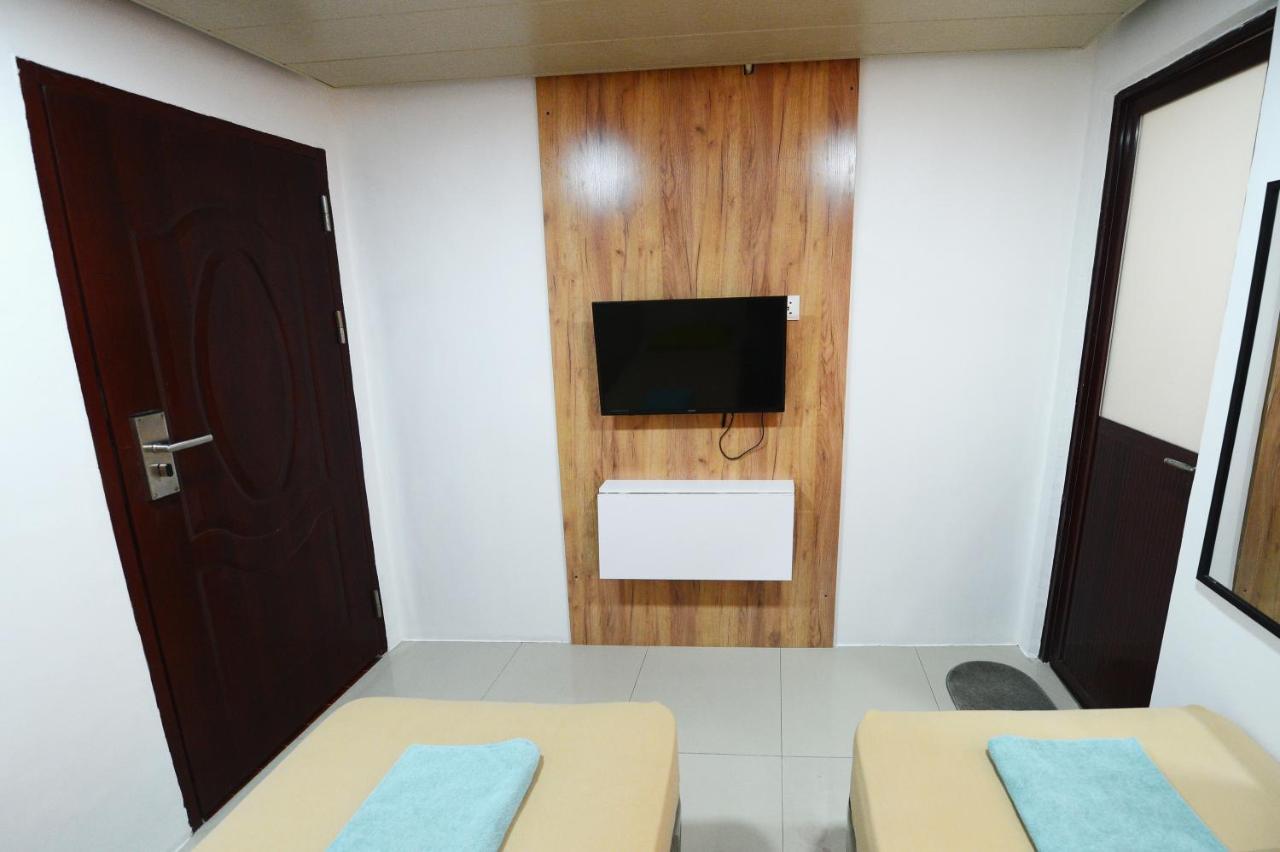 Hotel Cebu Courtyard Lapu-Lapu City Zewnętrze zdjęcie