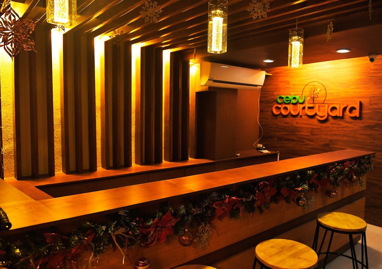 Hotel Cebu Courtyard Lapu-Lapu City Zewnętrze zdjęcie