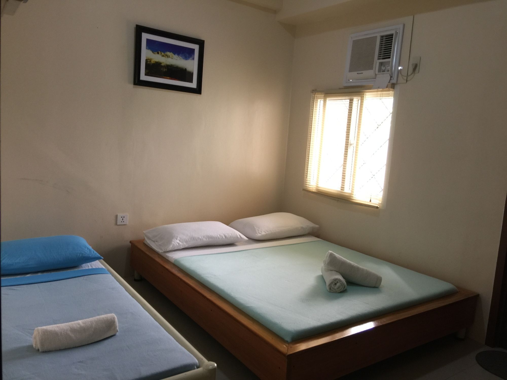 Hotel Cebu Courtyard Lapu-Lapu City Zewnętrze zdjęcie